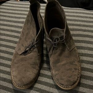 Jack & Jones Men's Grey Leopard Print Suede Chukka Boots - Casual Lace-Up